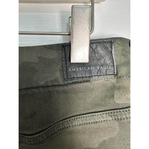 American Eagle Womans Next Level Stretch High-Waisted Camo Jeggings Jeans 14 - Picture 3 of 11